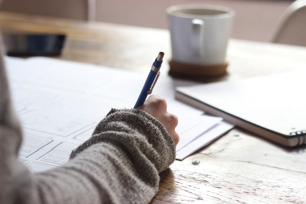 Student focused on an English admission test
